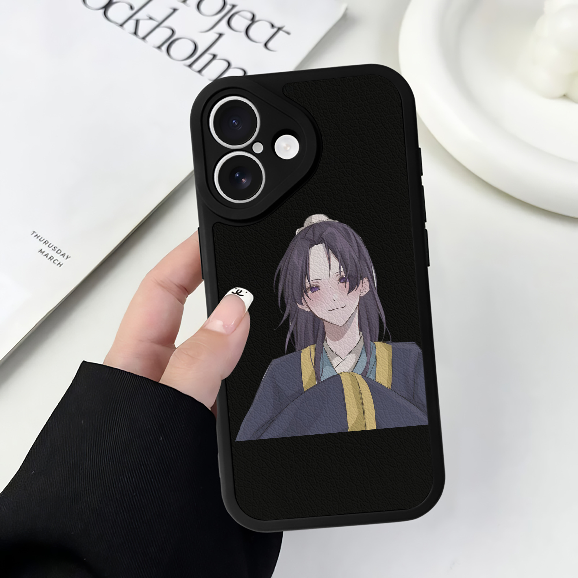 薬屋のひとりごと The Apothecary Diaries 【iPhone 16シリーズ対応】シリコンスマホケース（レザー調） 材質：シリコン